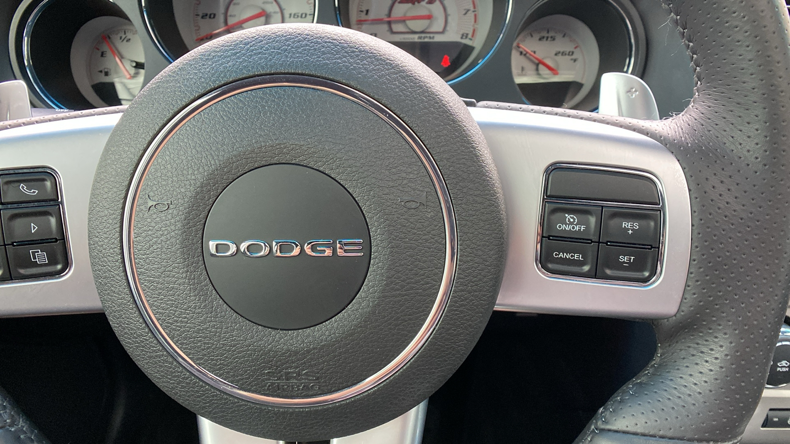 2013 Dodge Challenger 2dr Cpe SRT8 22