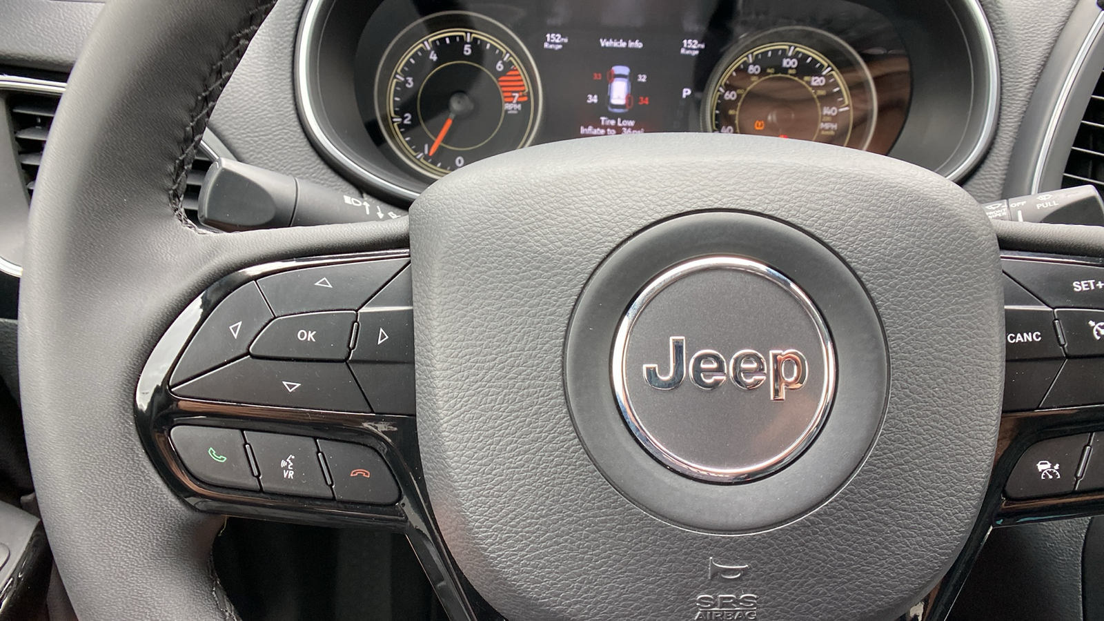 2023 Jeep Cherokee Altitude Lux 4x4 22