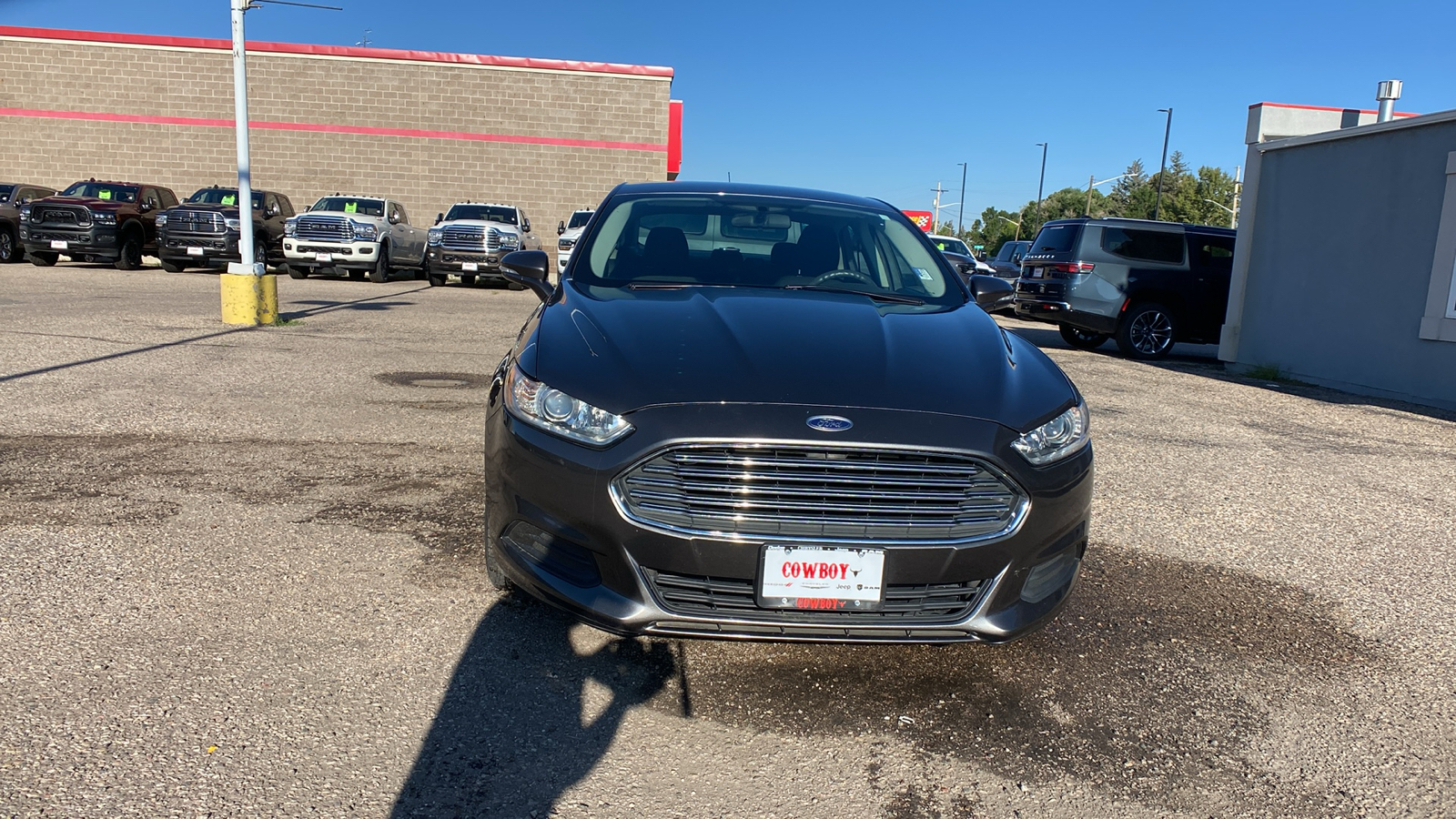 2015 Ford Fusion 4dr Sdn SE FWD 9