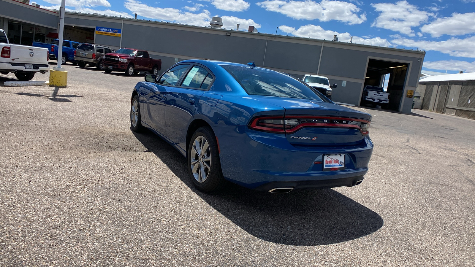 2023 Dodge Charger SXT AWD 5