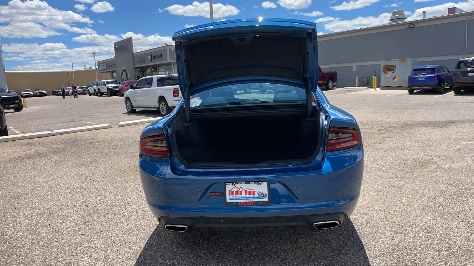 2023 Dodge Charger SXT AWD 32