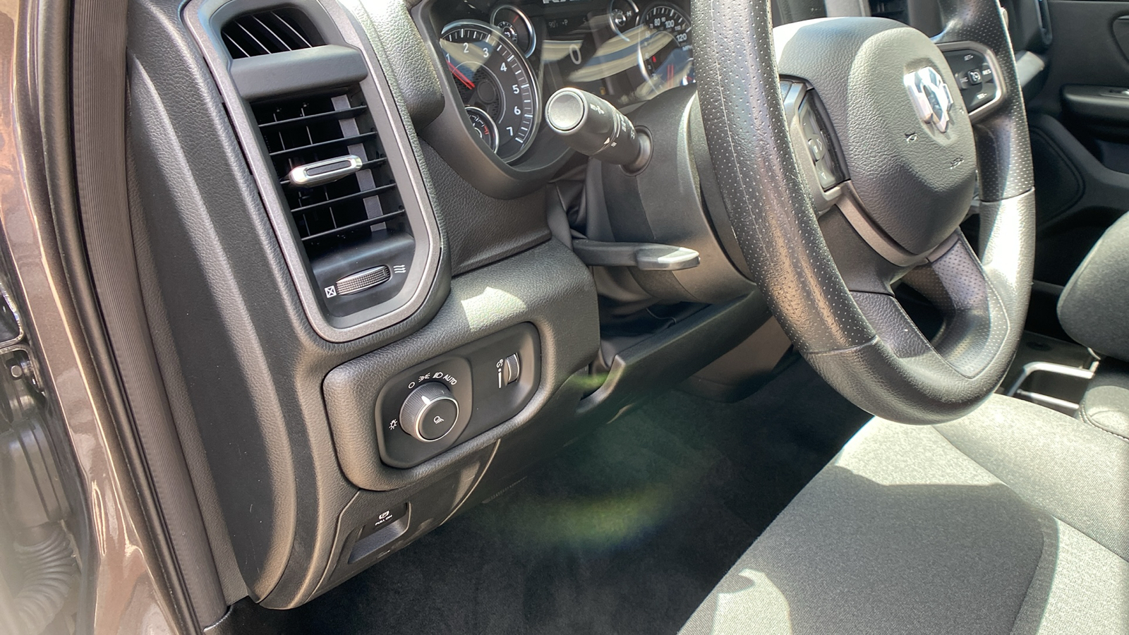 2023 Ram 1500 Tradesman 4x4 Crew Cab 57 Box 18