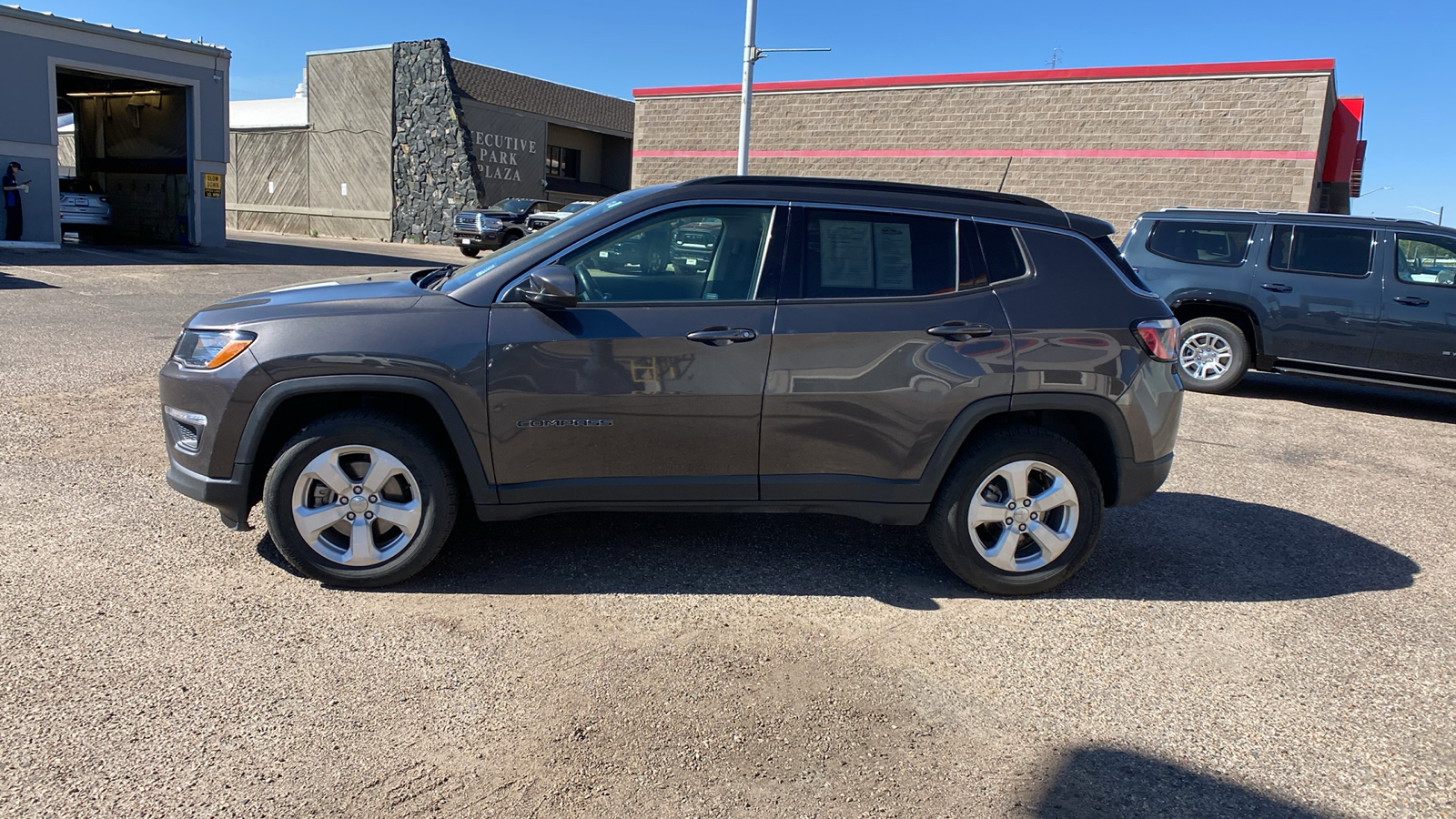 2019 Jeep Compass  2