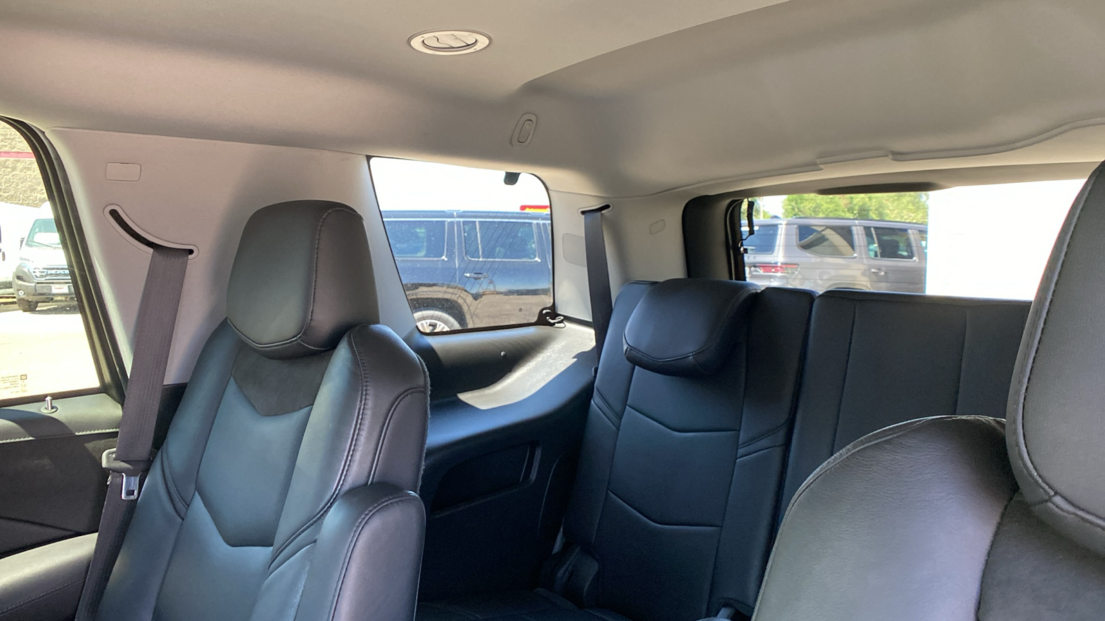 2019 Cadillac Escalade 4WD 4dr Luxury 31