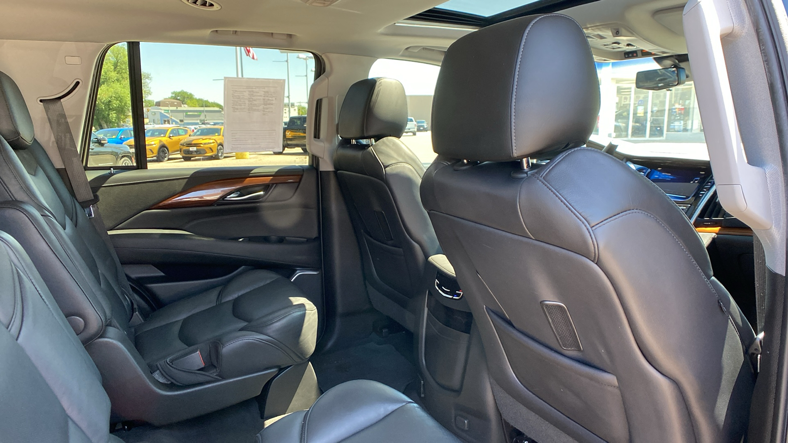 2019 Cadillac Escalade 4WD 4dr Luxury 40