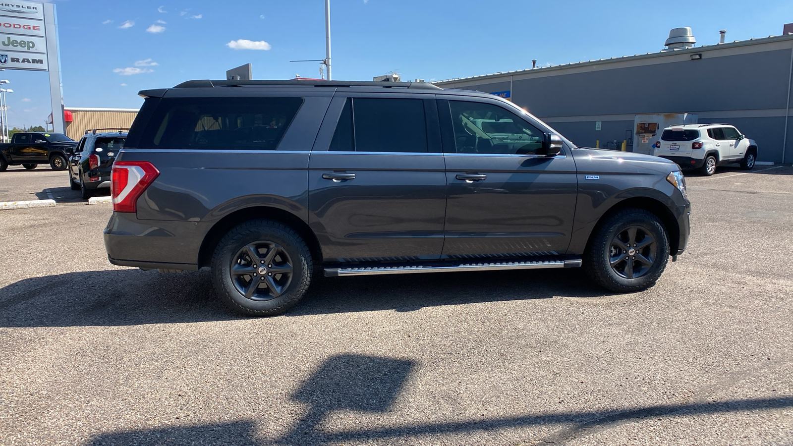 2020 Ford Expedition Max XLT 4x4 7