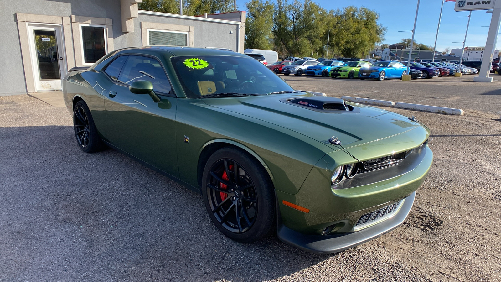 2022 Dodge Challenger R/T Scat Pack RWD 8