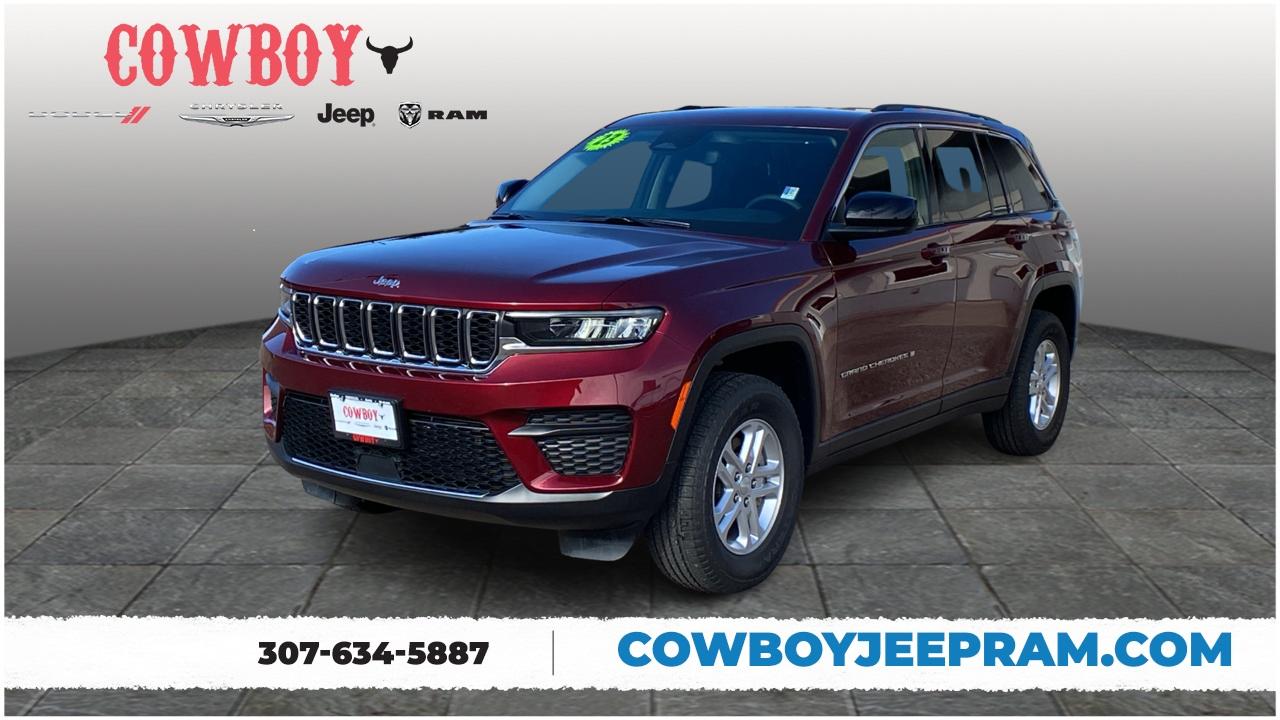 2023 Jeep Grand Cherokee Laredo 4x4 1