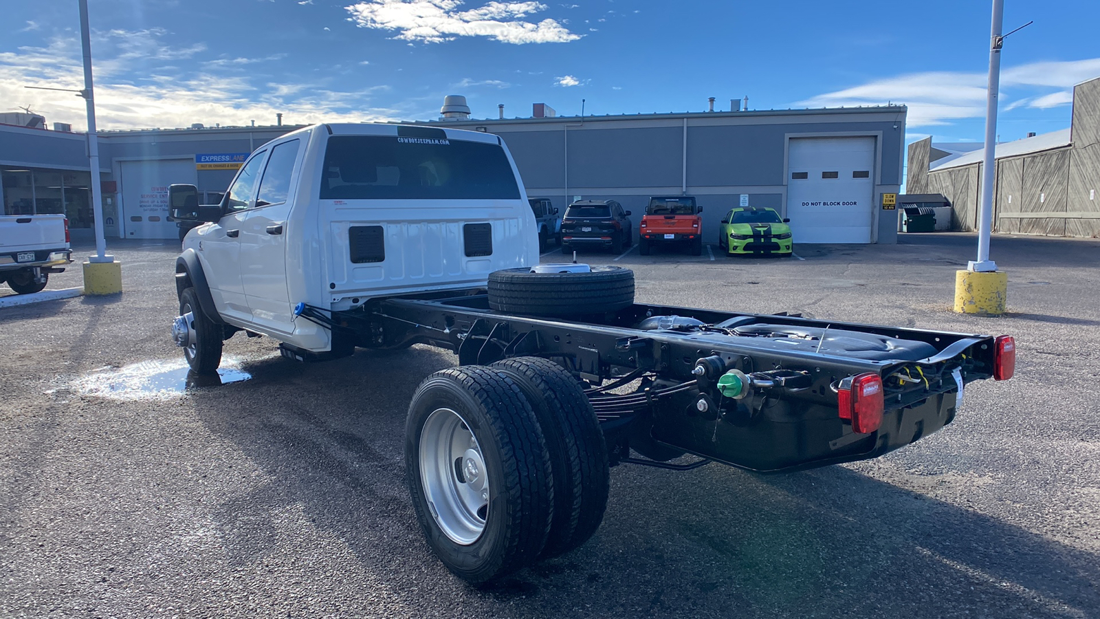 2024 Ram 4500 Chassis Cab Tradesman 4x4 Crew Cab 84 CA 197.4 WB 4