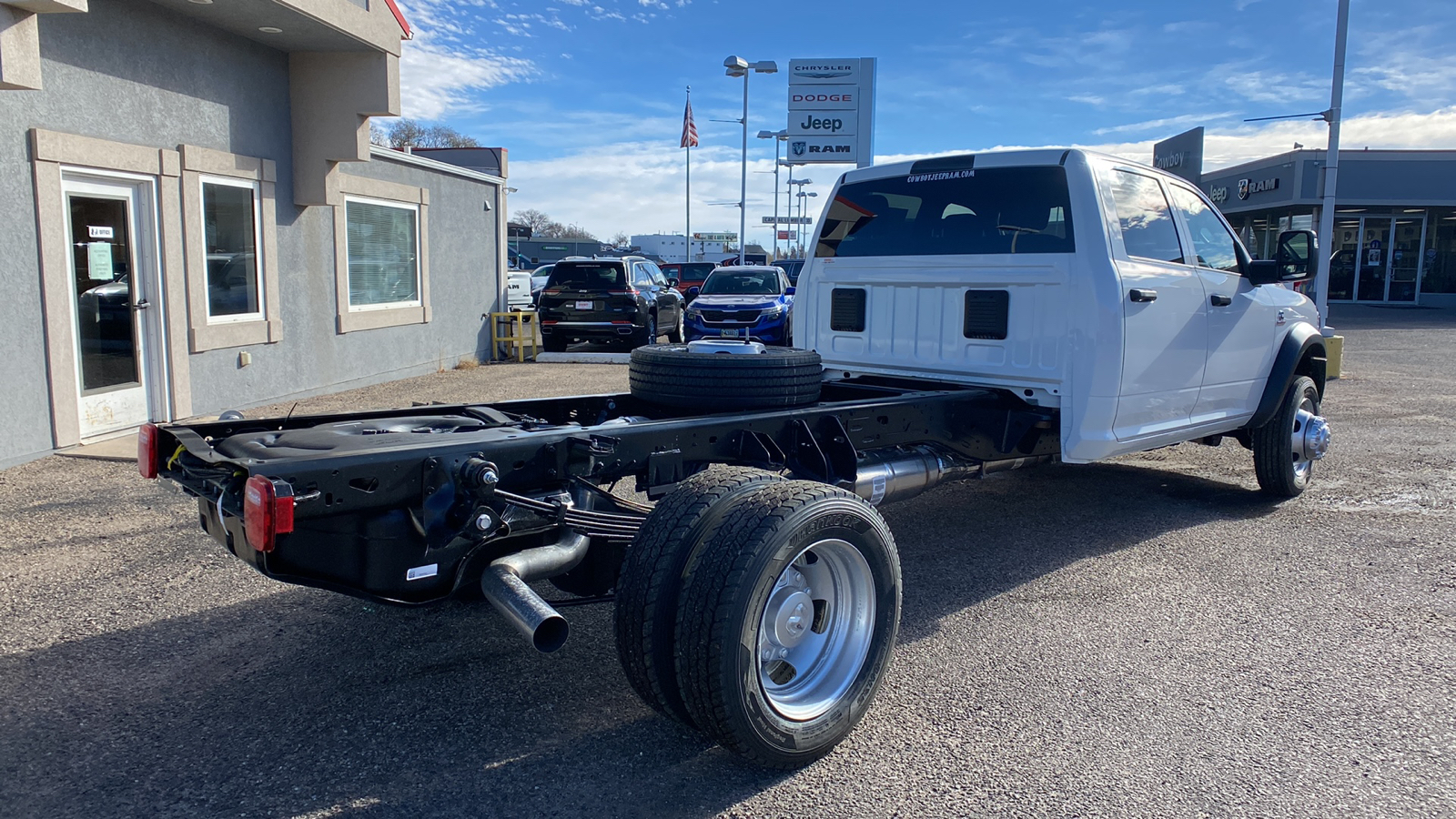 2024 Ram 4500 Chassis Cab Tradesman 4x4 Crew Cab 84 CA 197.4 WB 6