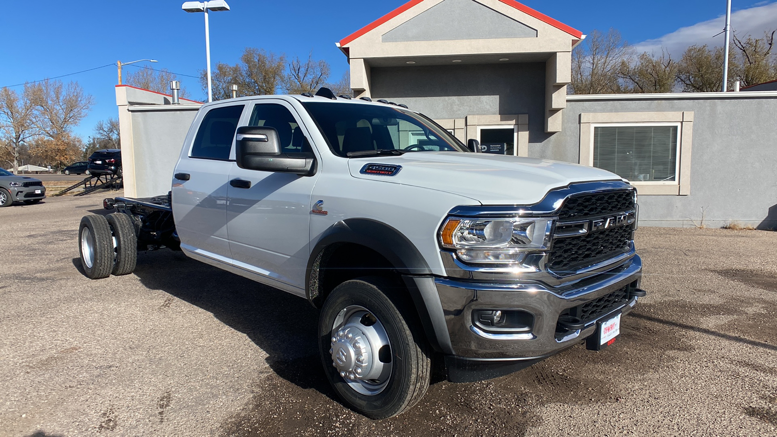 2024 Ram 4500 Chassis Cab Tradesman 4x4 Crew Cab 84 CA 197.4 WB 8