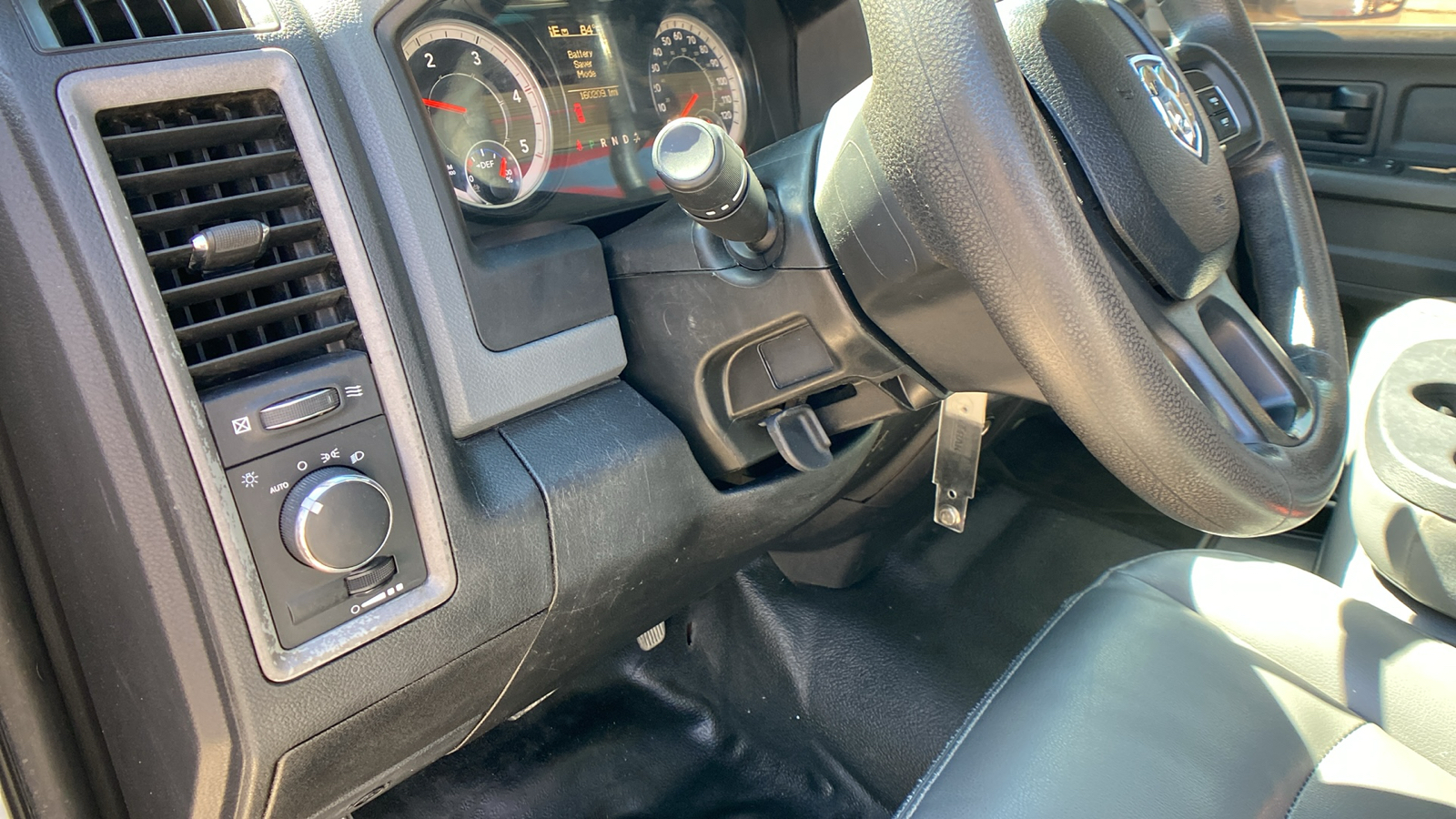 2018 Ram 3500 Chassis Cab Tradesman 4WD Crew Cab 60 CA 172.4 WB 16