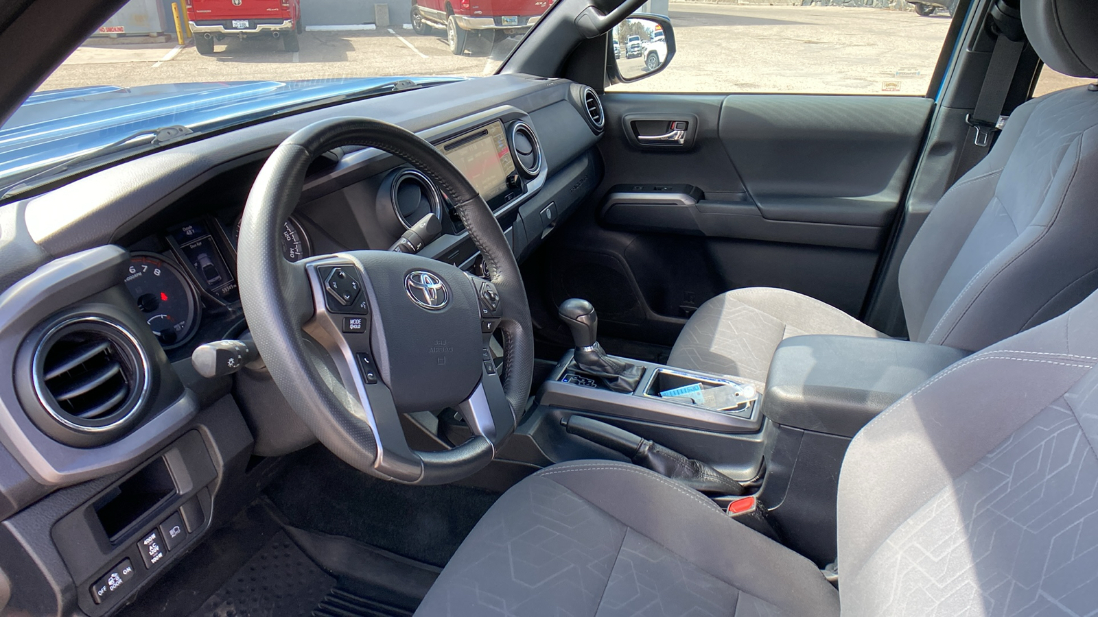 2019 Toyota Tacoma 4WD TRD Sport Double Cab 6 Bed V6 AT 19