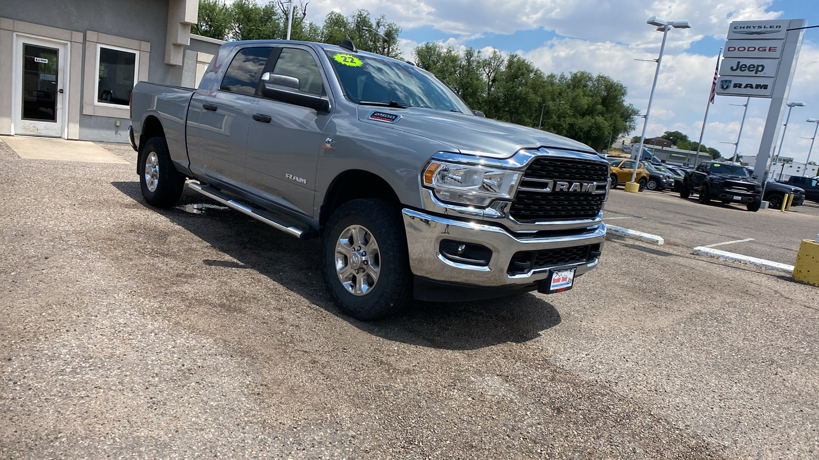 2022 Ram 2500 Big Horn 4x4 Mega Cab 64 Box 9