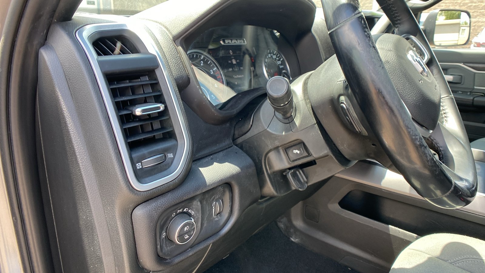 2022 Ram 2500 Big Horn 4x4 Mega Cab 64 Box 20