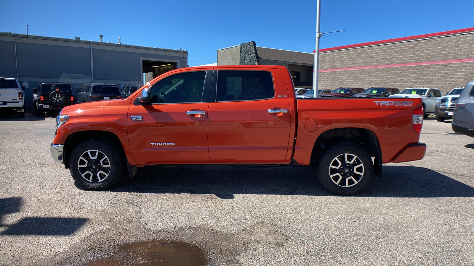 2018 Toyota Tundra 4WD Limited CrewMax 5.5 Bed 5.7L 2