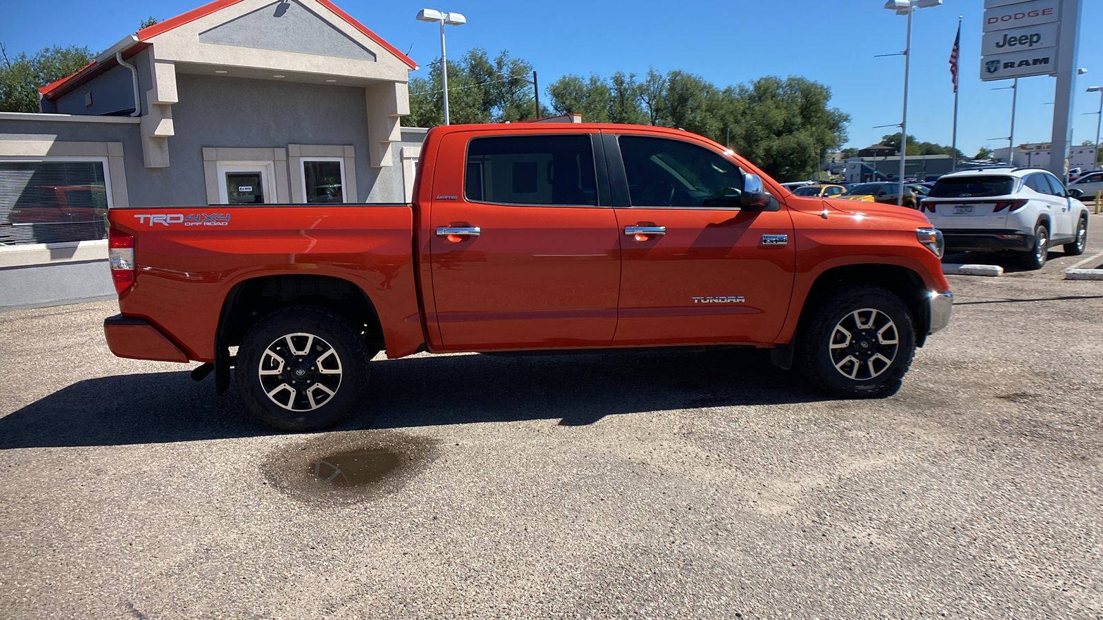 2018 Toyota Tundra 4WD Limited CrewMax 5.5 Bed 5.7L 7