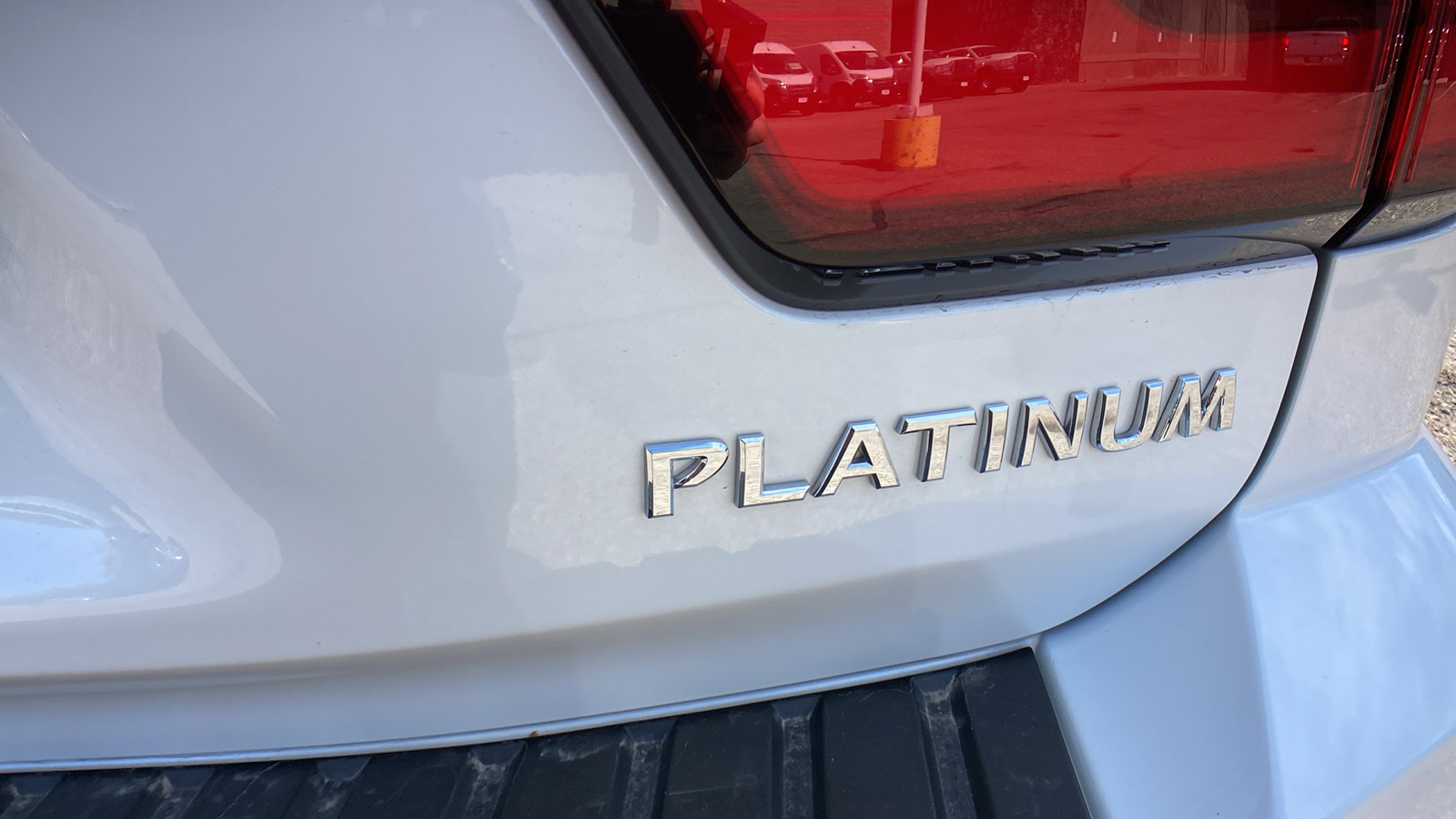 2023 Nissan Armada 4x4 Platinum 38