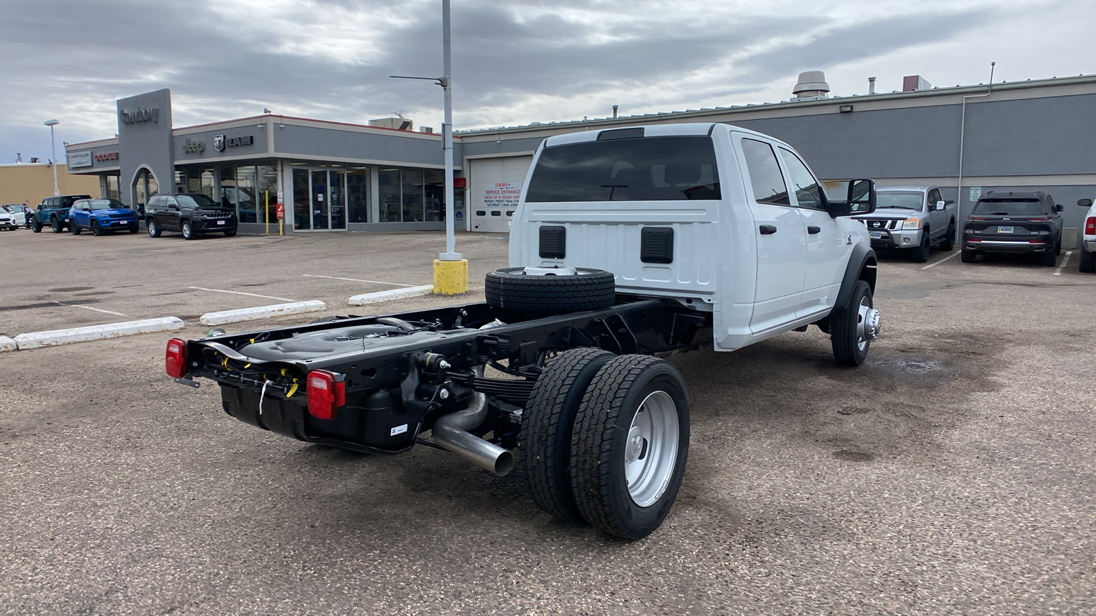 2024 Ram 5500 Chassis Cab Tradesman 4x4 Crew Cab 60 CA 173.4 WB 6