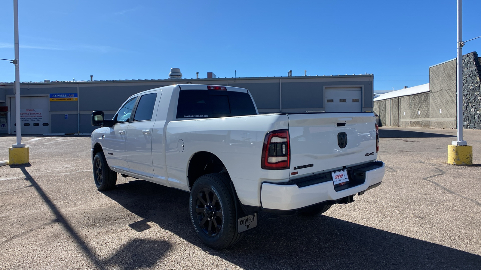 2024 Ram 2500 Laramie 4x4 Mega Cab 64 Box 4