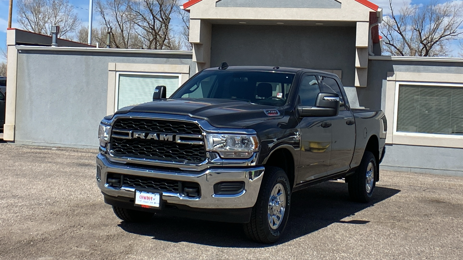 2024 Ram 2500 Tradesman 4x4 Crew Cab 64 Box 2