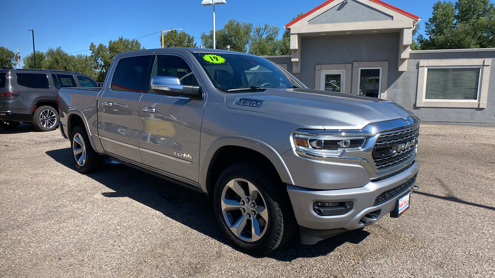 2019 Ram 1500 Limited 4x4 Crew Cab 57 Box 8