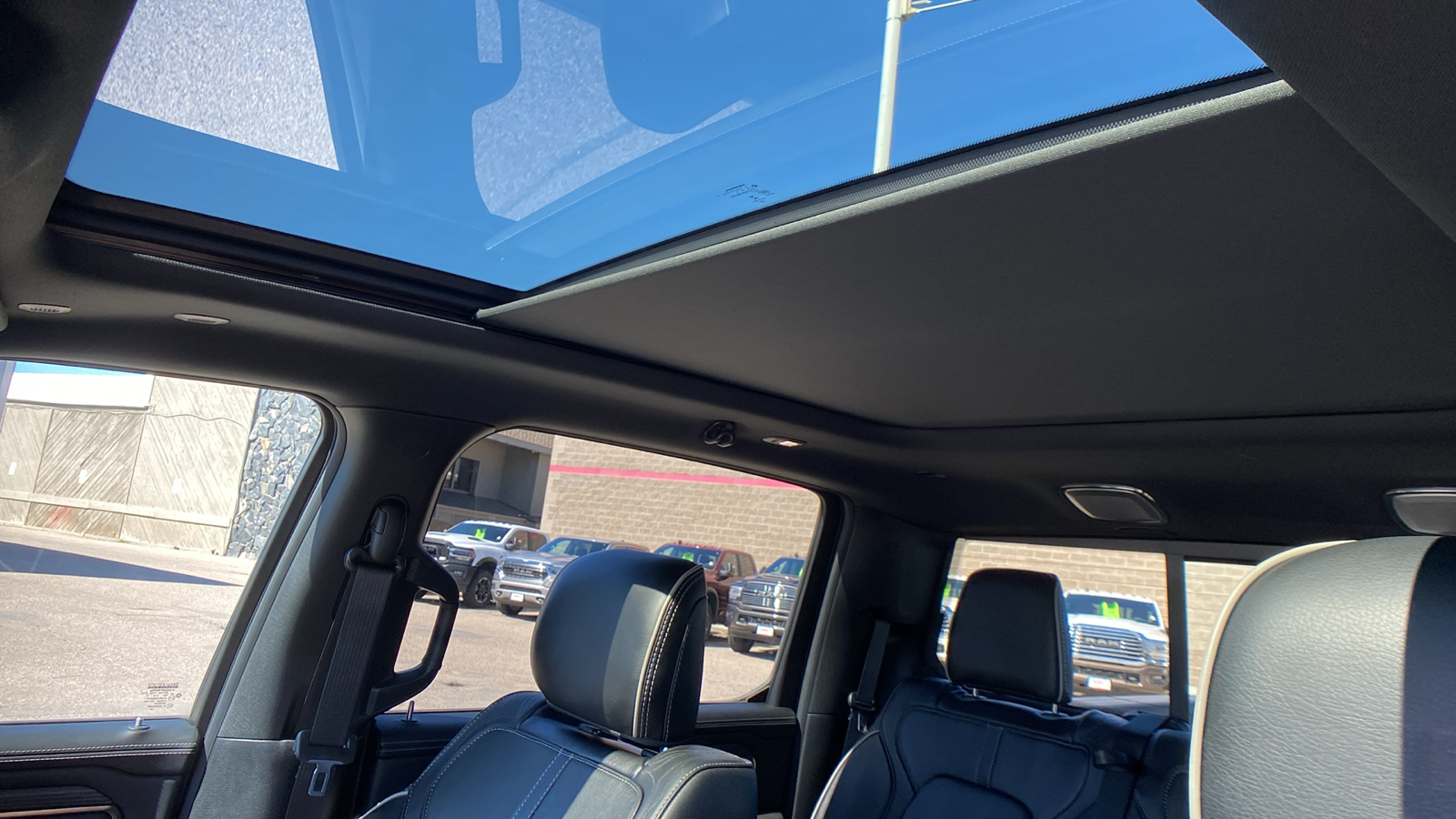 2019 Ram 1500 Limited 4x4 Crew Cab 57 Box 29