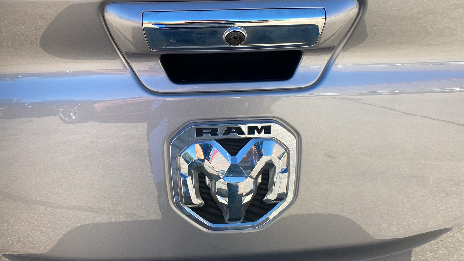 2019 Ram 1500 Limited 4x4 Crew Cab 57 Box 35