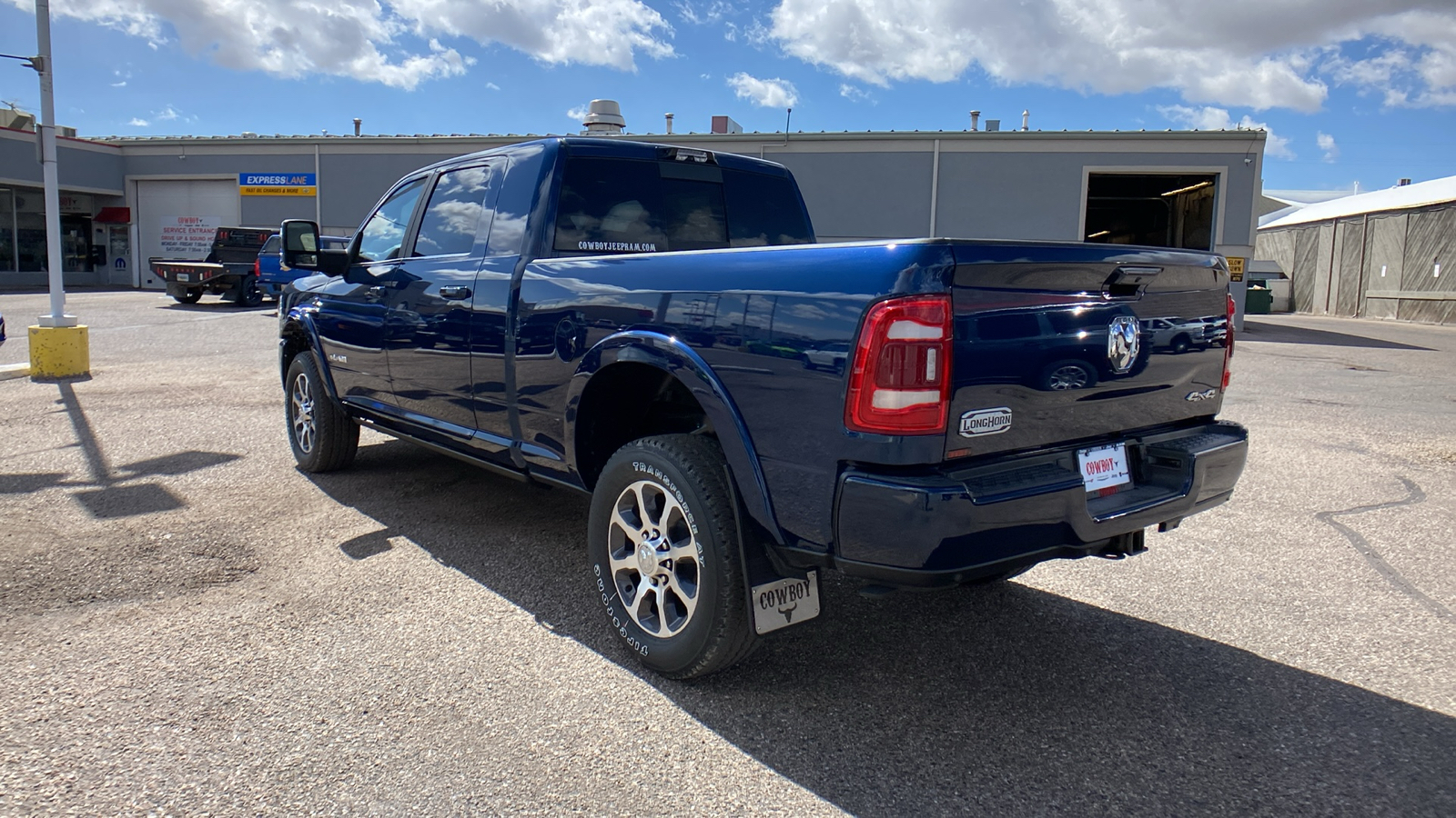 2024 Ram 2500 Longhorn 4x4 Mega Cab 64 Box 4