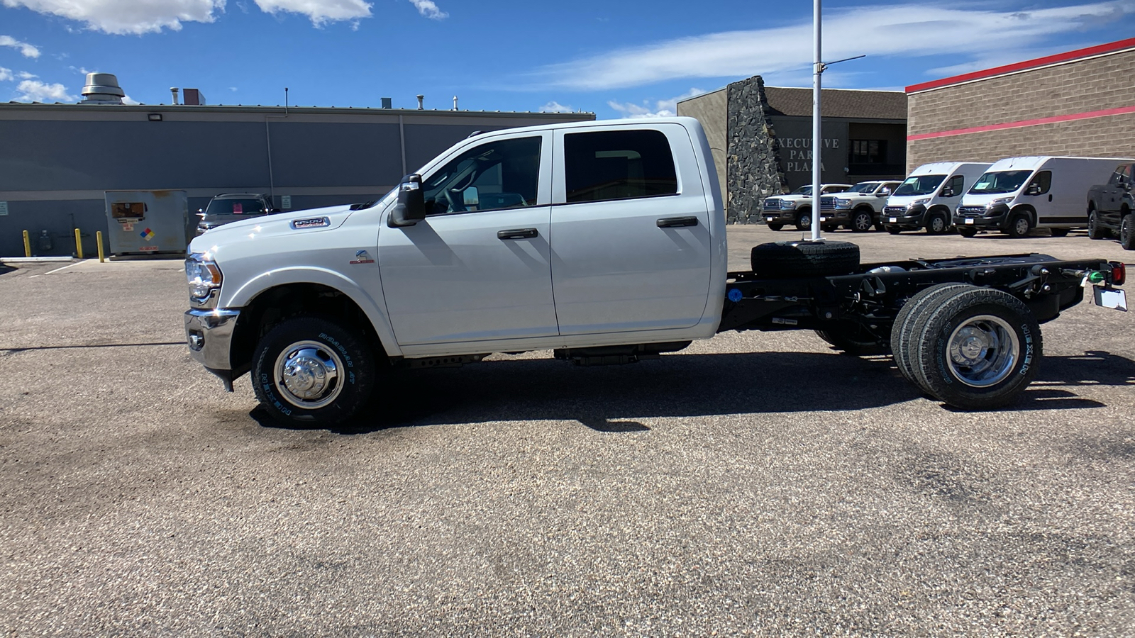 2024 Ram 3500 Chassis Cab Tradesman 4WD Crew Cab 60 CA 172.4 WB 3