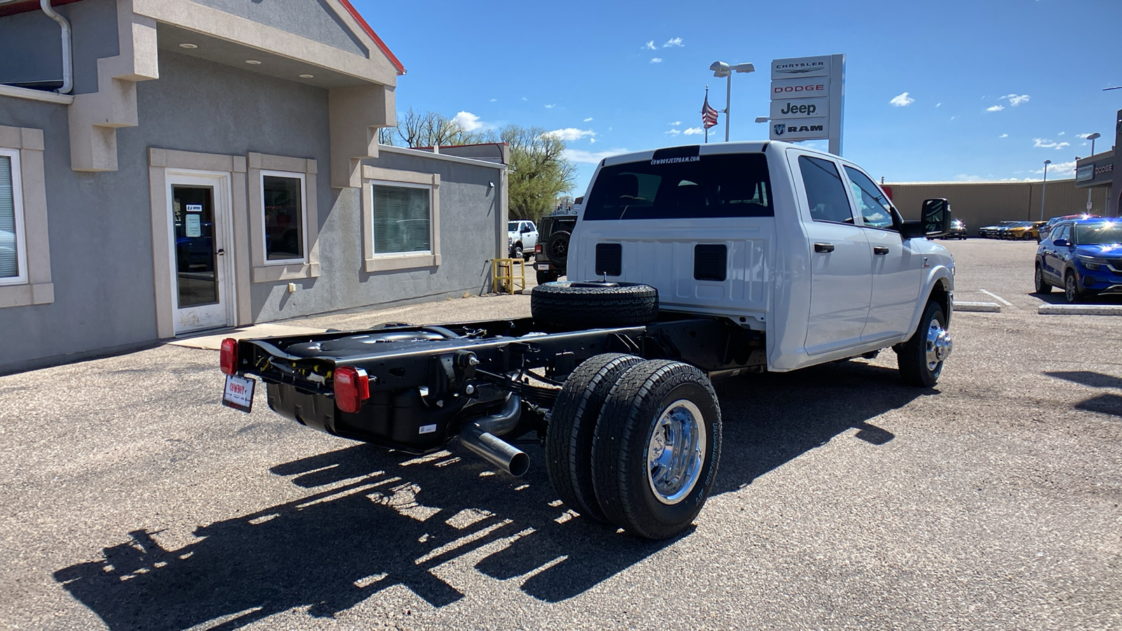 2024 Ram 3500 Chassis Cab Tradesman 4WD Crew Cab 60 CA 172.4 WB 6