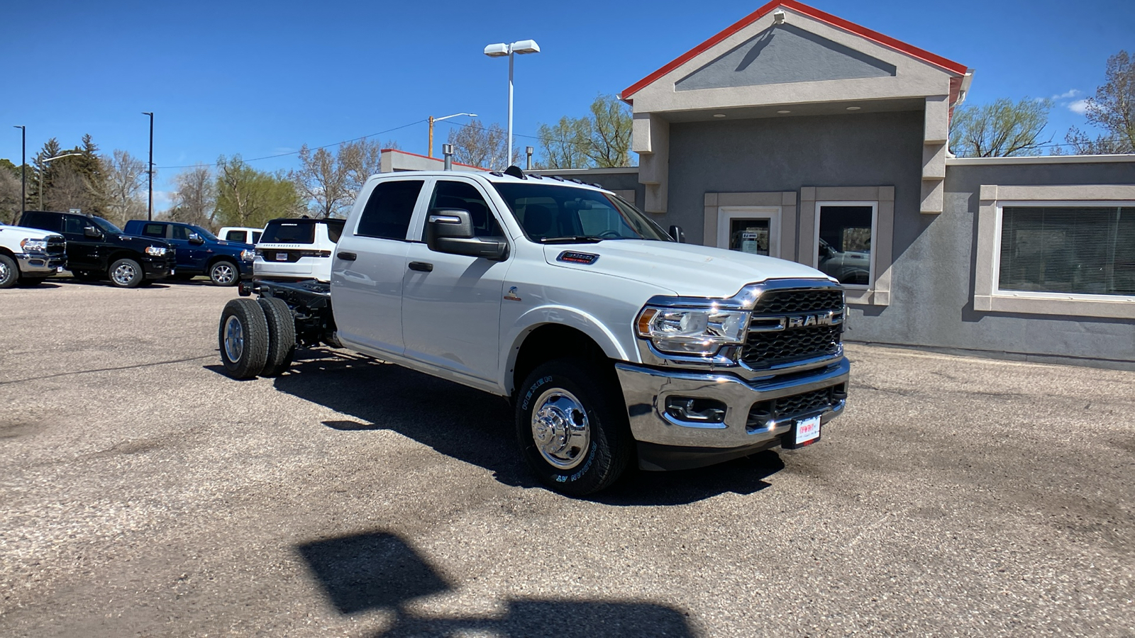 2024 Ram 3500 Chassis Cab Tradesman 4WD Crew Cab 60 CA 172.4 WB 8