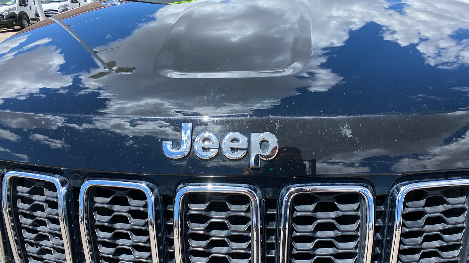 2017 Jeep Grand Cherokee  11