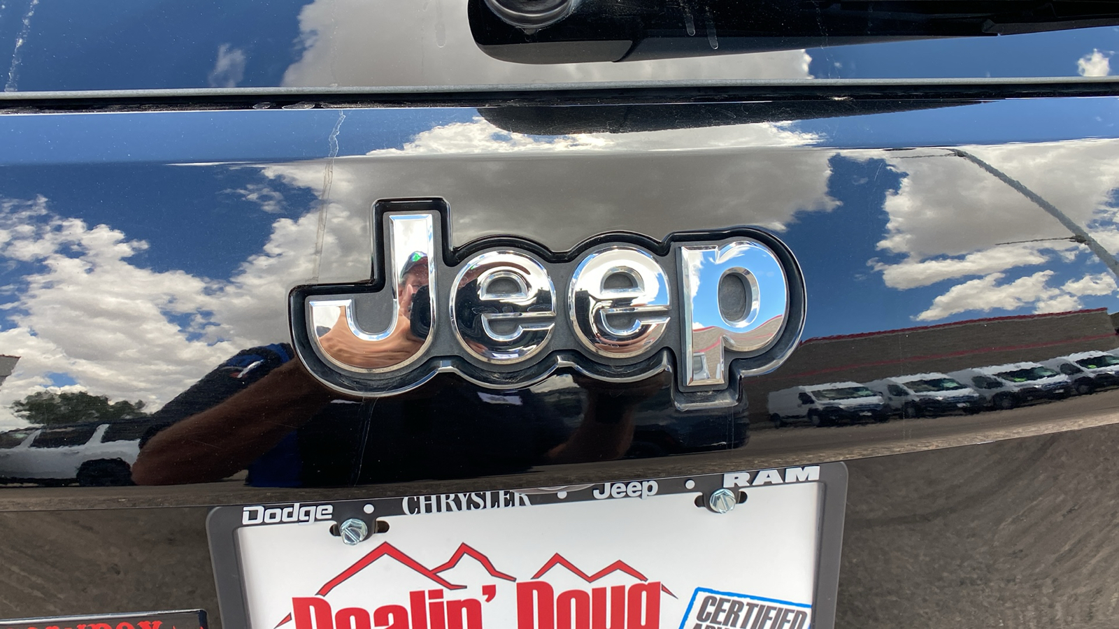 2017 Jeep Grand Cherokee  33