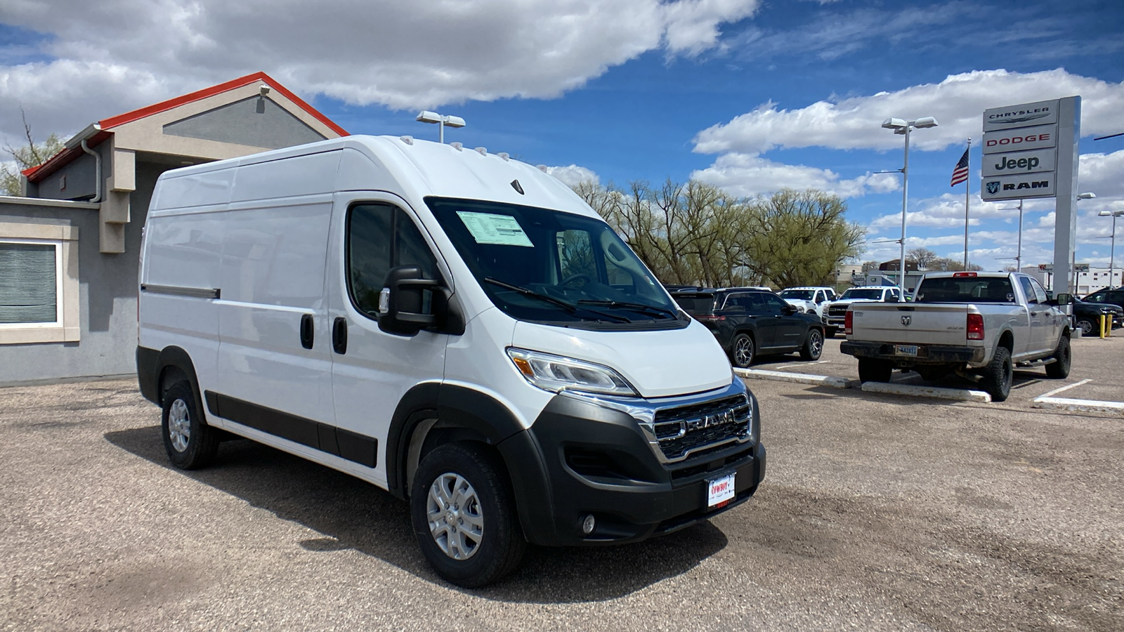 2024 Ram Promaster Cargo Van SLT 2500 High Roof 136 WB 8