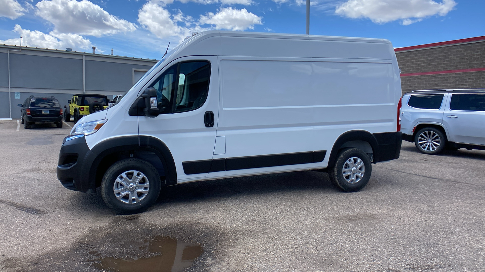 2024 Ram Promaster Cargo Van SLT 2500 High Roof 136 WB 3