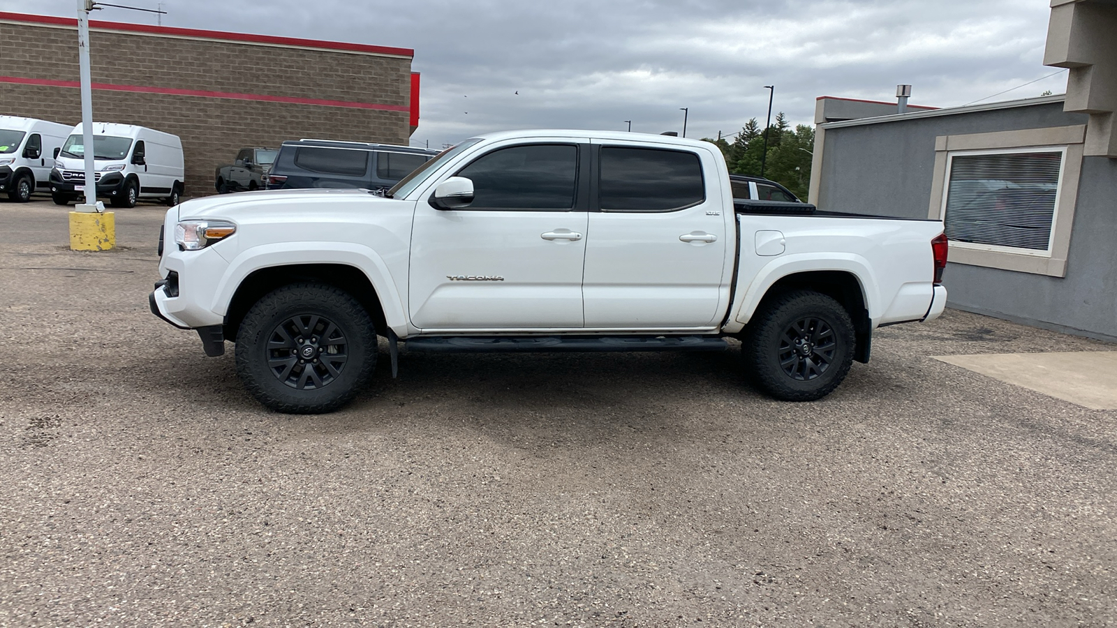 2022 Toyota Tacoma 4WD SR5 Double Cab 5 Bed V6 AT 4