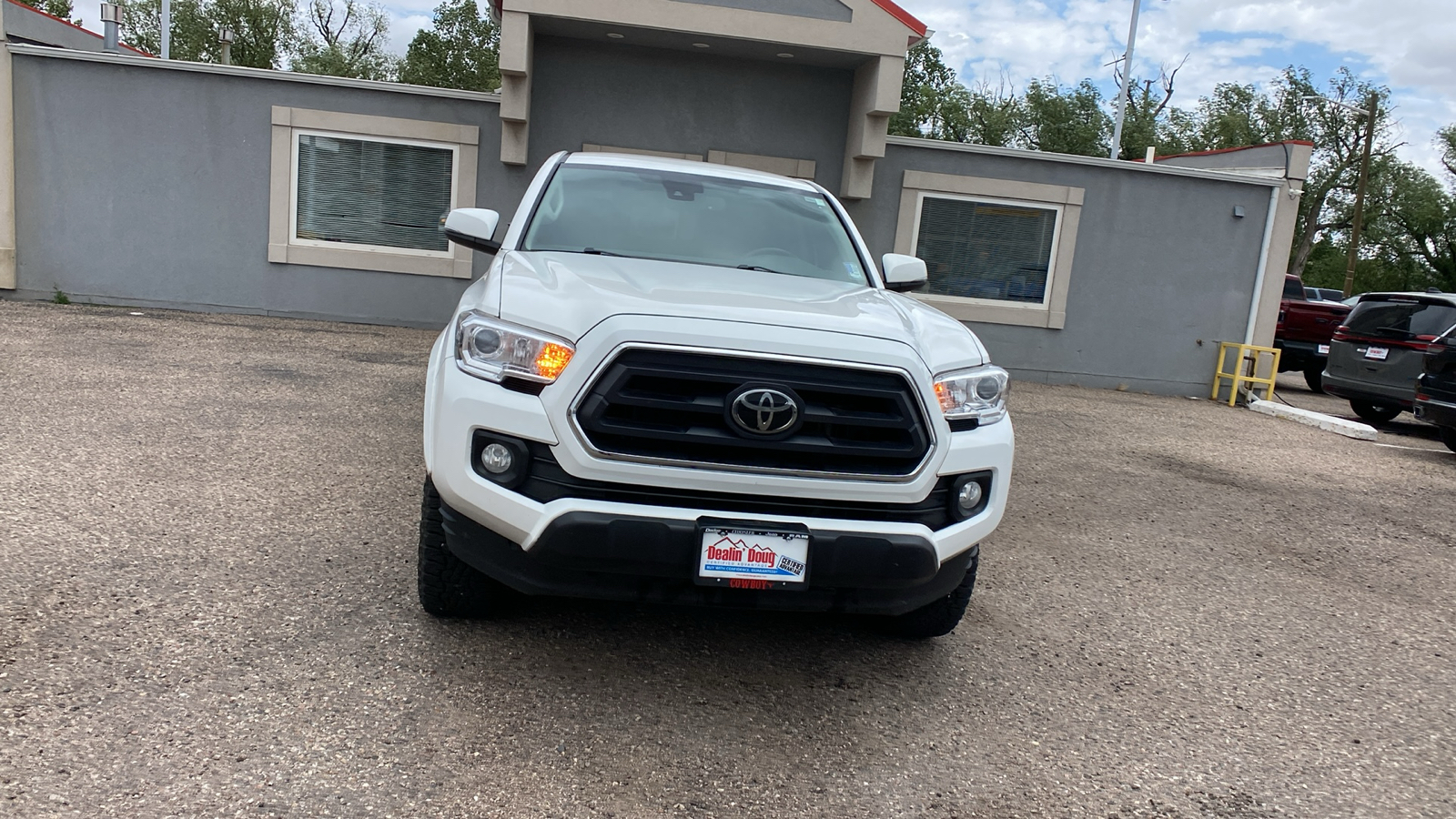 2022 Toyota Tacoma 4WD SR5 Double Cab 5 Bed V6 AT 10