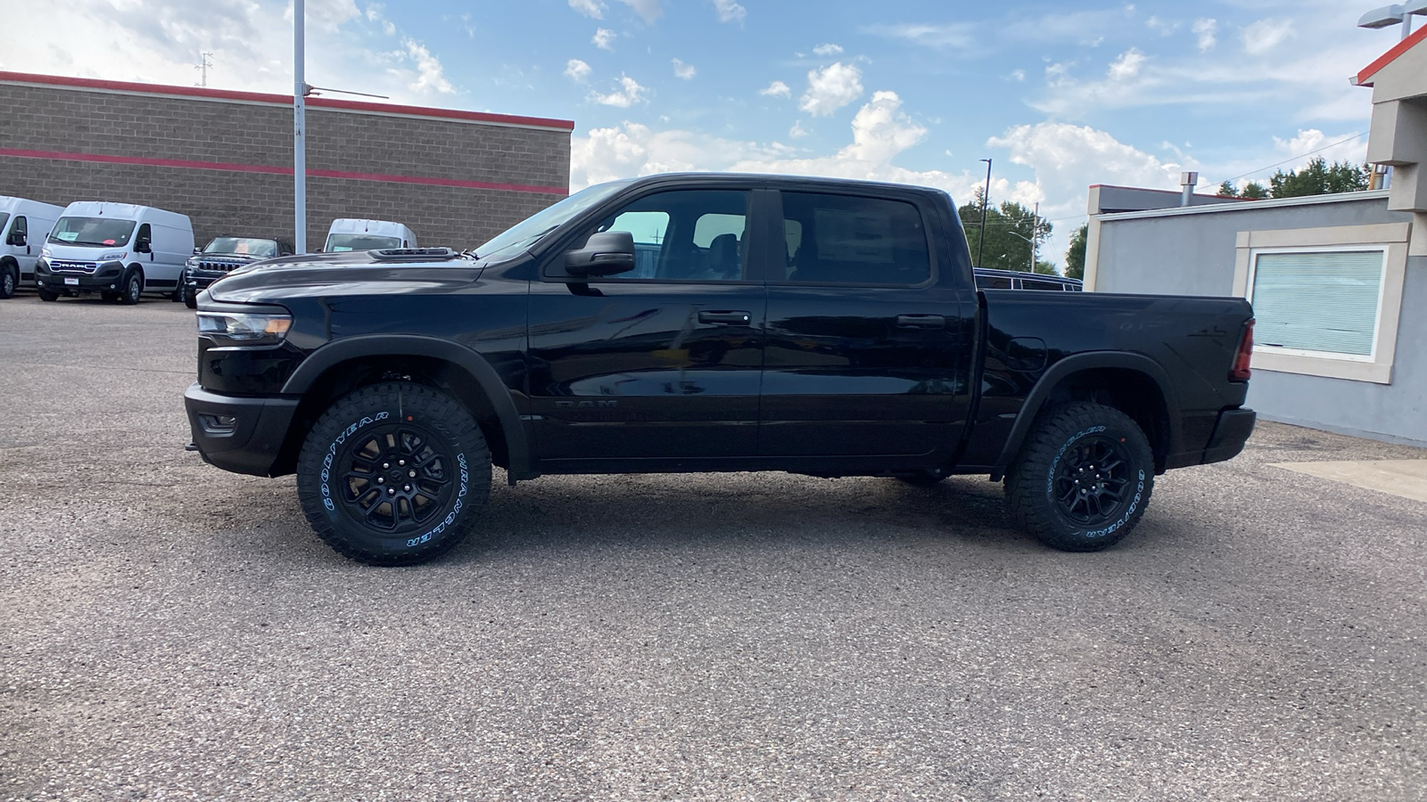 2025 Ram 1500 Rebel 4x4 Crew Cab 57 Box 2