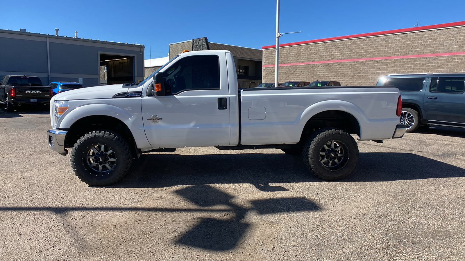 2015 Ford Super Duty F-350 SRW 4WD Reg Cab 137 XL 2