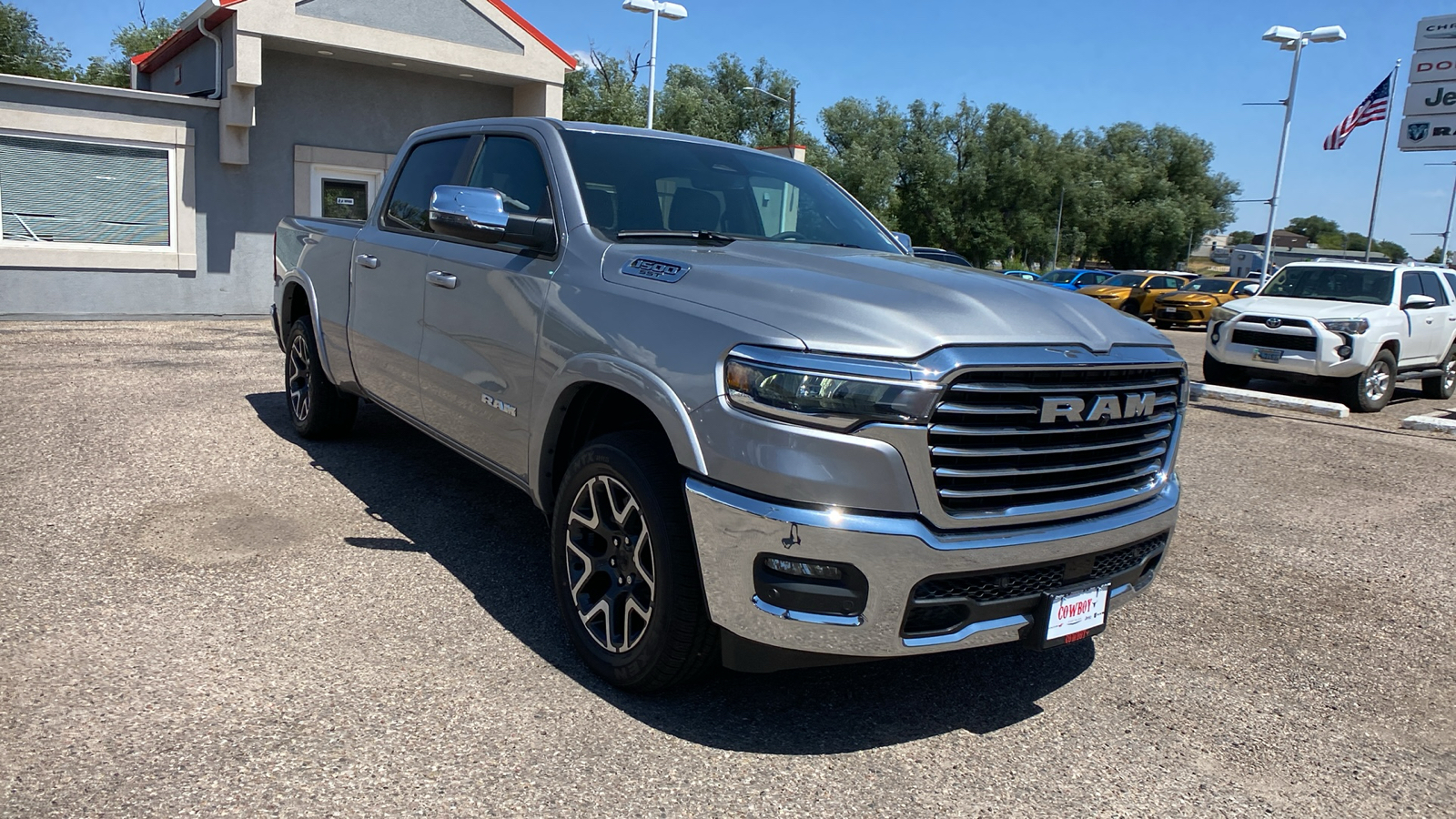 2025 Ram 1500 Laramie 4x4 Crew Cab 64 Box 7