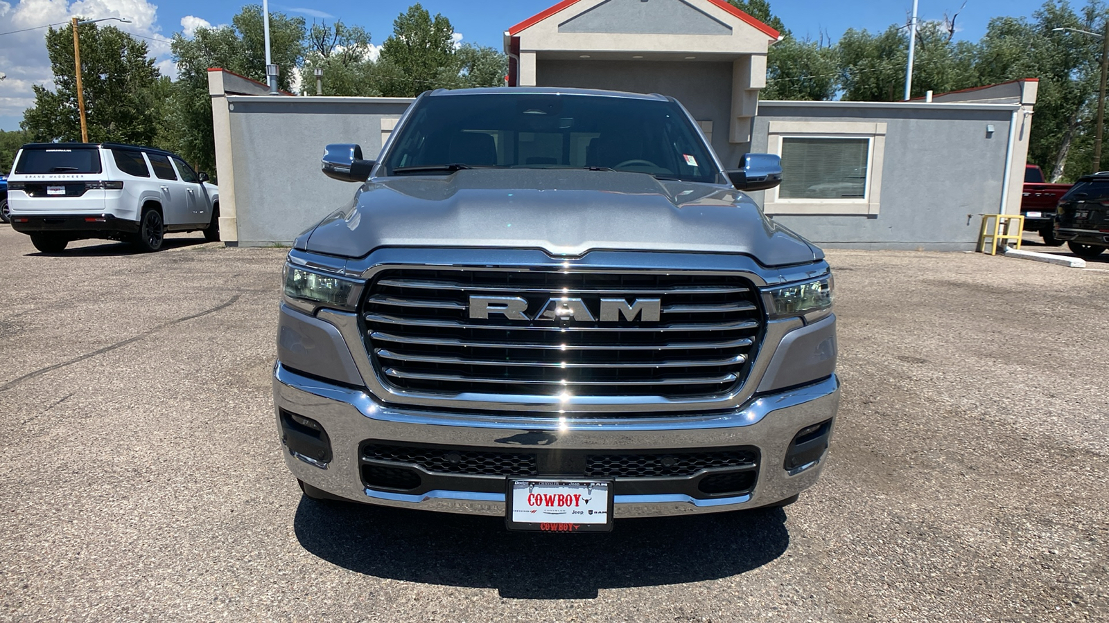 2025 Ram 1500 Laramie 4x4 Crew Cab 64 Box 8