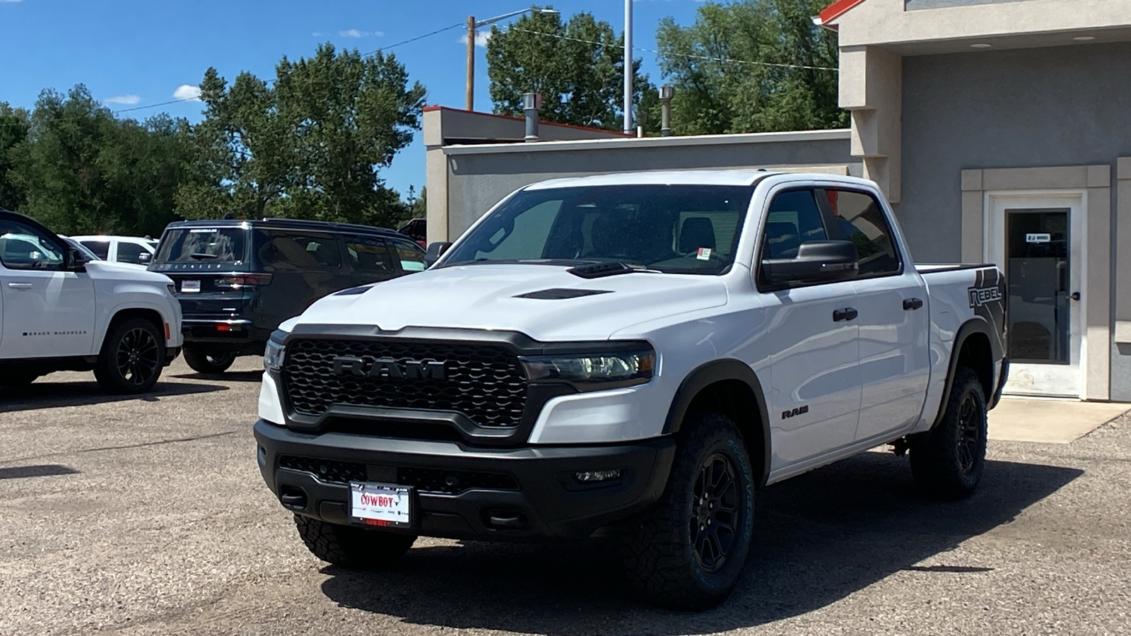 2025 Ram 1500 Rebel 4x4 Crew Cab 57 Box 2