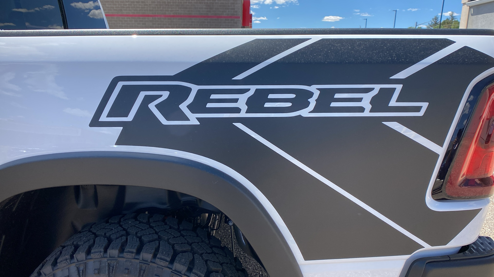 2025 Ram 1500 Rebel 4x4 Crew Cab 57 Box 33