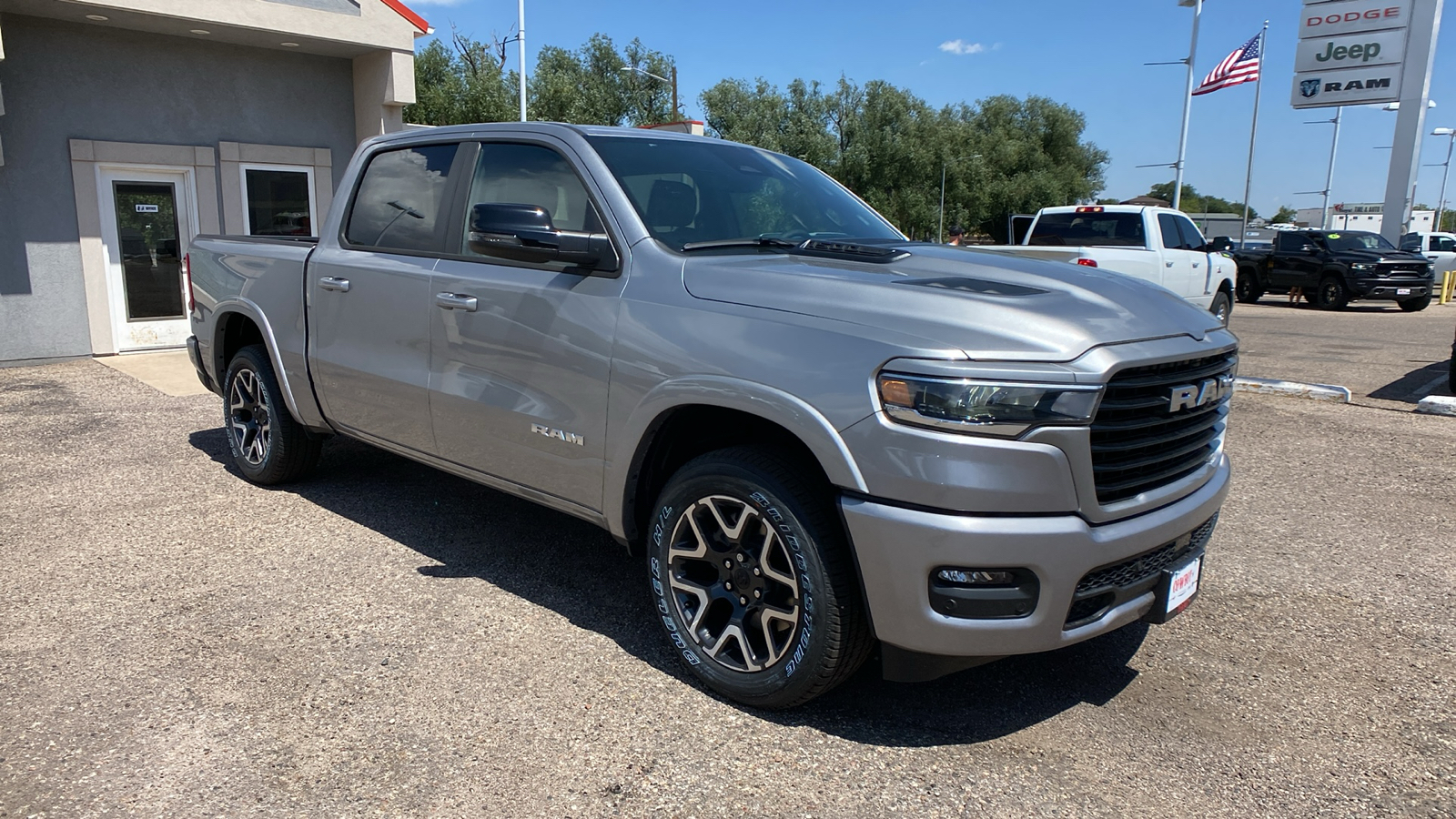 2025 Ram 1500 Laramie 4x4 Crew Cab 57 Box 7