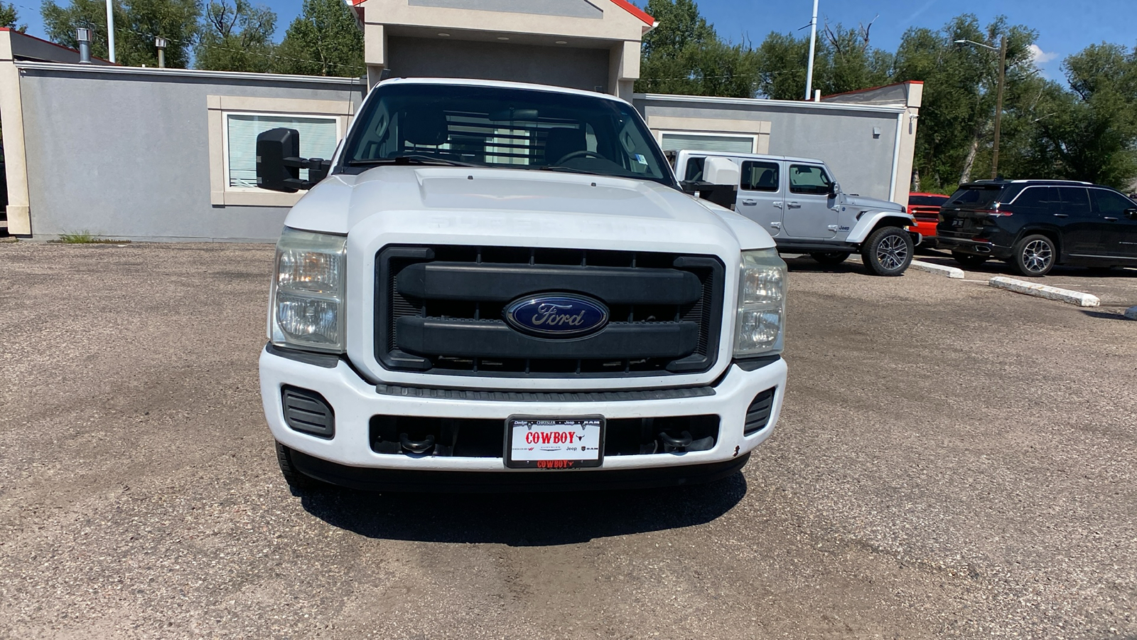 2012 Ford Super Duty F-250 SRW 2WD Reg Cab 137 XL 9