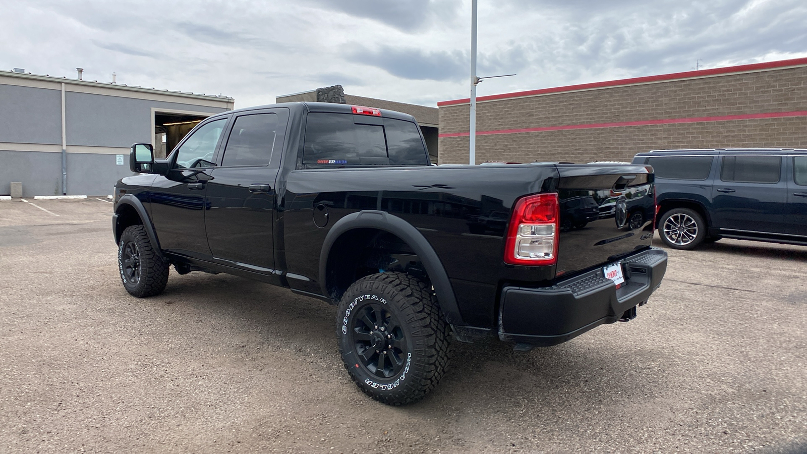 2024 Ram 2500 Tradesman 4x4 Crew Cab 64 Box 3