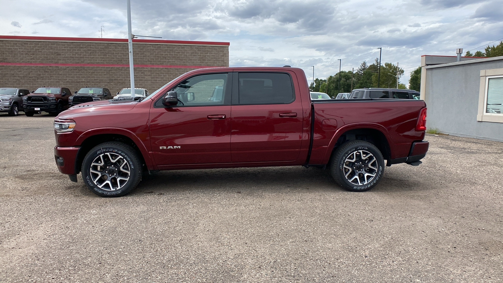 2025 Ram 1500 Laramie 4x4 Crew Cab 57 Box 2