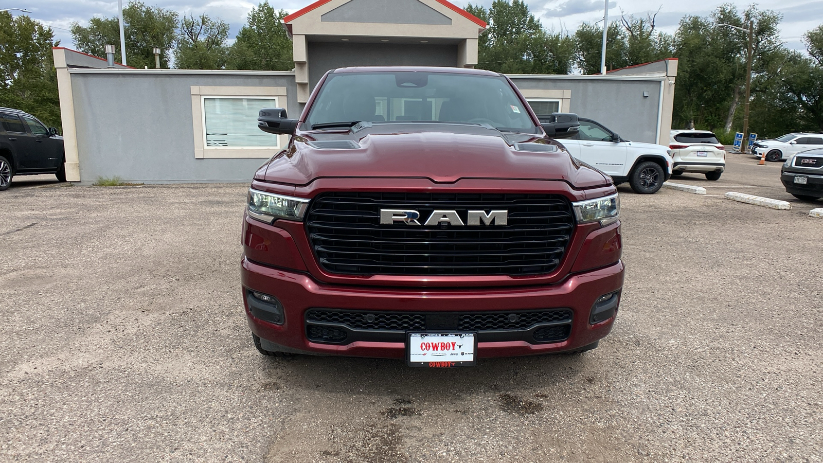 2025 Ram 1500 Laramie 4x4 Crew Cab 57 Box 8