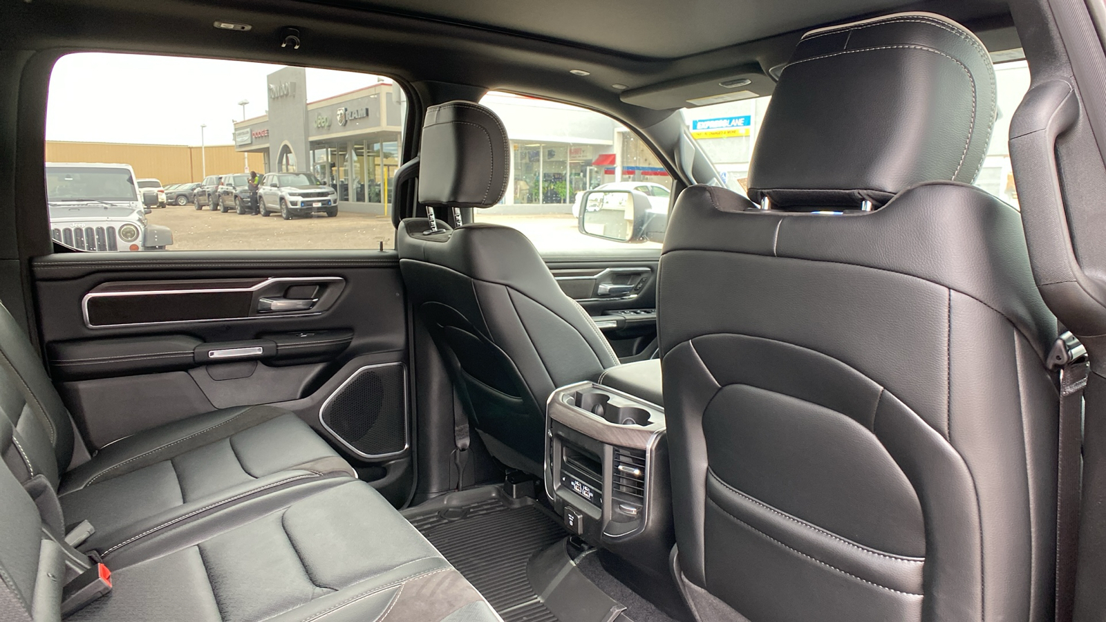 2025 Ram 1500 Laramie 4x4 Crew Cab 57 Box 38